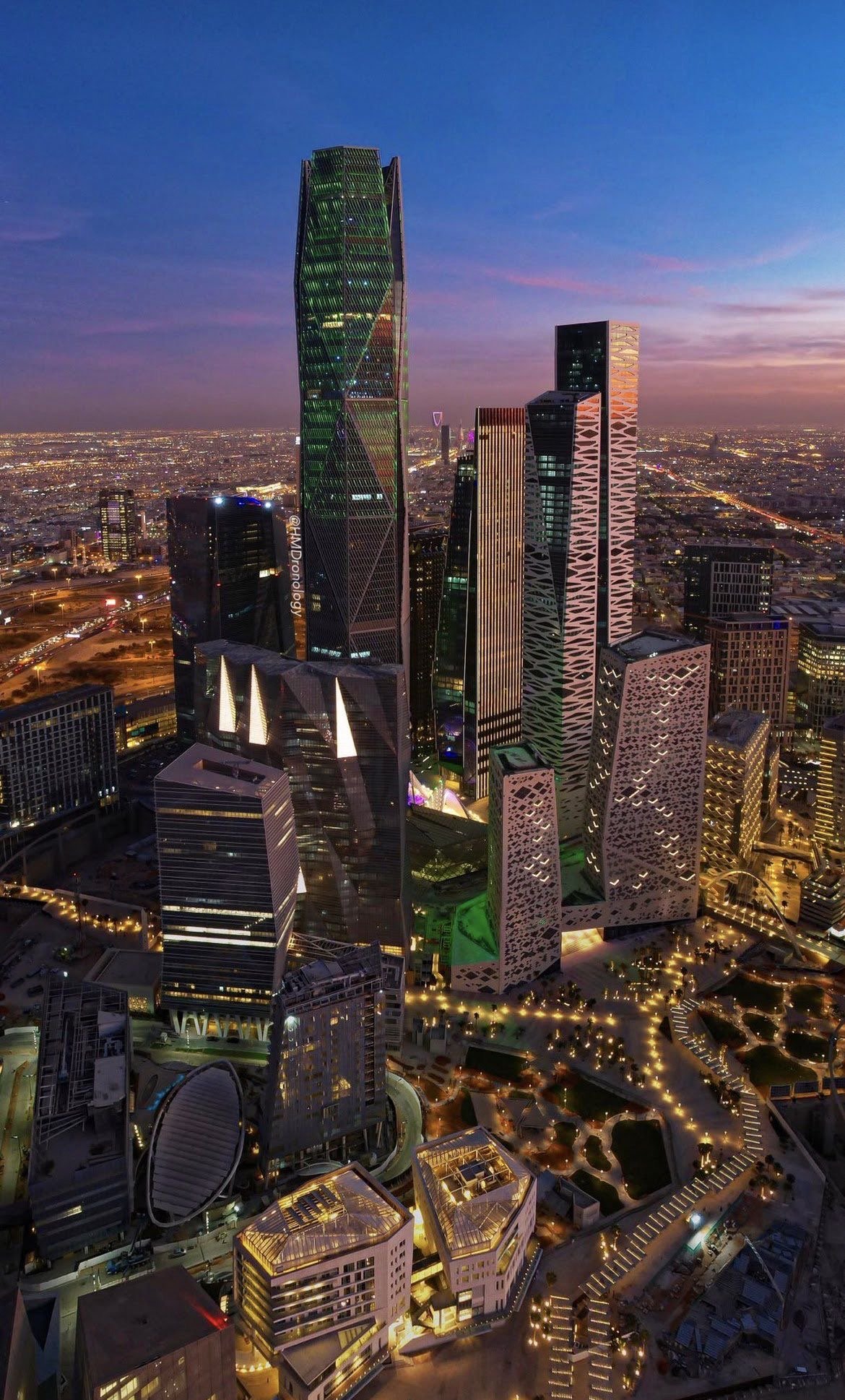 كيمبتون مركز الملك عبدالله المالي الرياض